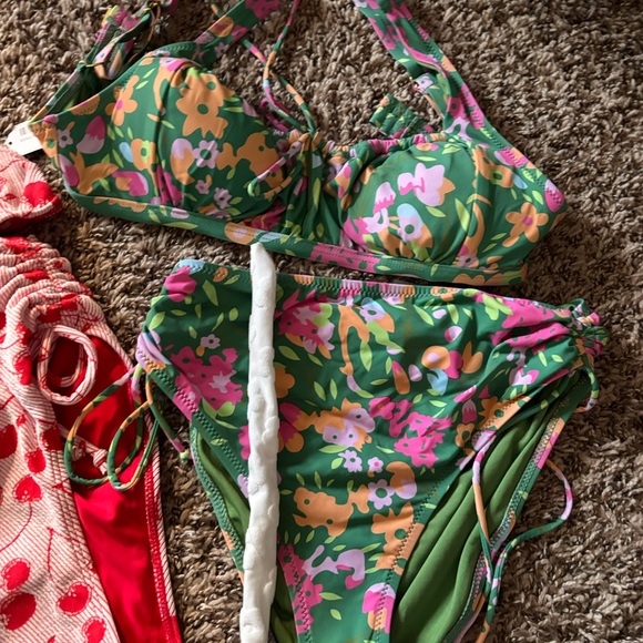 Colorful Bikini Set Collection - Picture 5 of 5